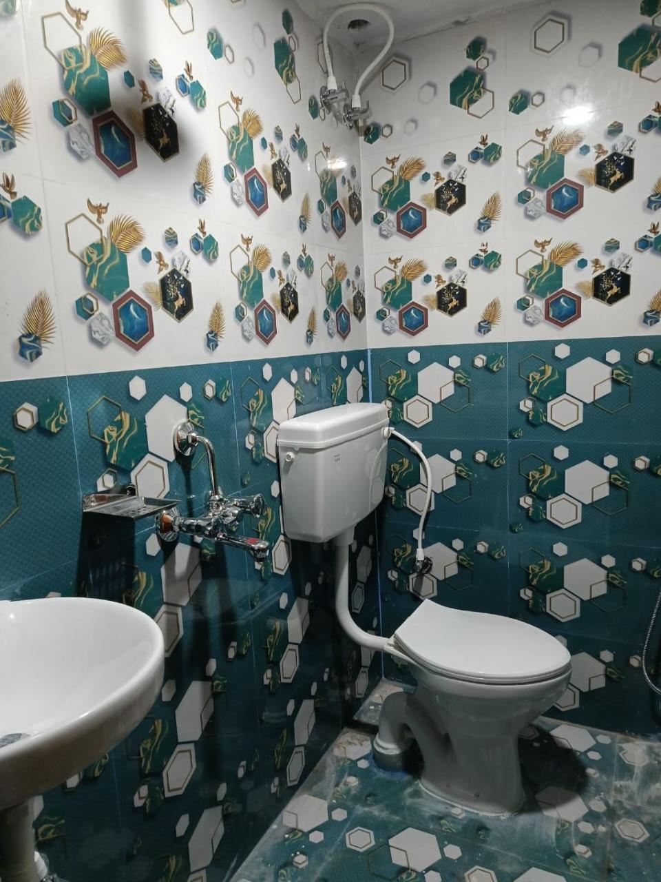 Jharana Guest House Puri Luaran gambar